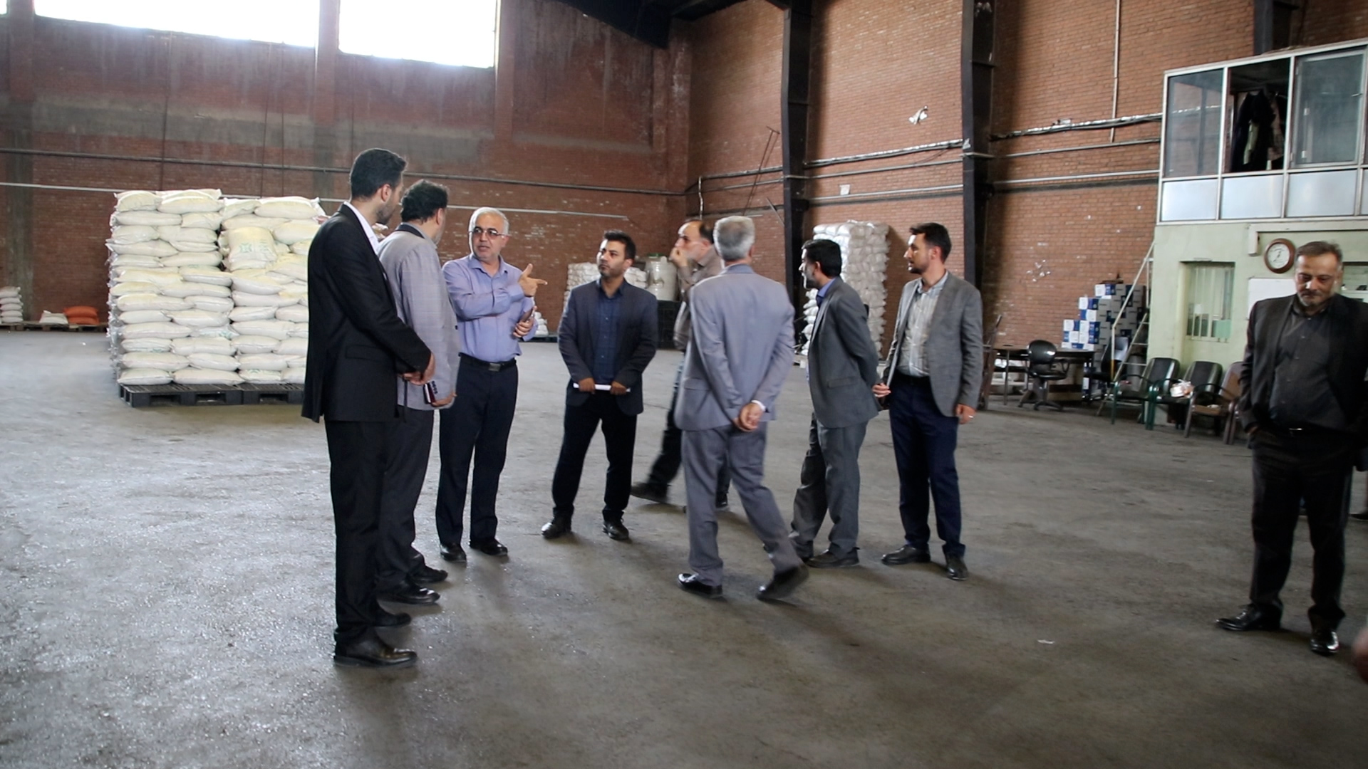 MVI_7418.00_00_27_02.Still008